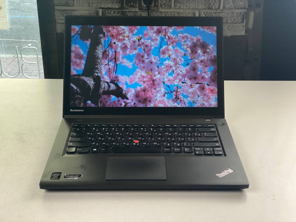 Ноутбук Lenovo T440 i5 4300u, ram 8gb, ssd 120gb, 1600x900, win 10, тачскрин +