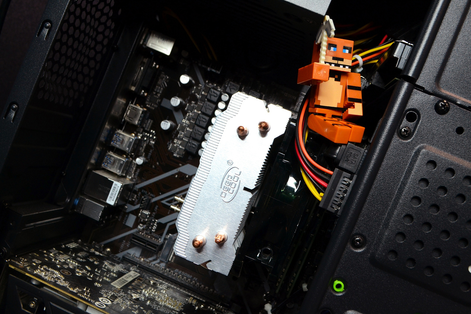 Компьютер AMD Ryzen 5 2600, nVidia GeForce GTX 1050 2GB