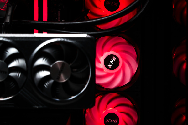 Купить игровой компьютер powered by xpg xtreme darkstorm (intel core i5 14600kf, rtx 4070 super gaming oc, 2 tб ssd m.2, ddr5 32gb)