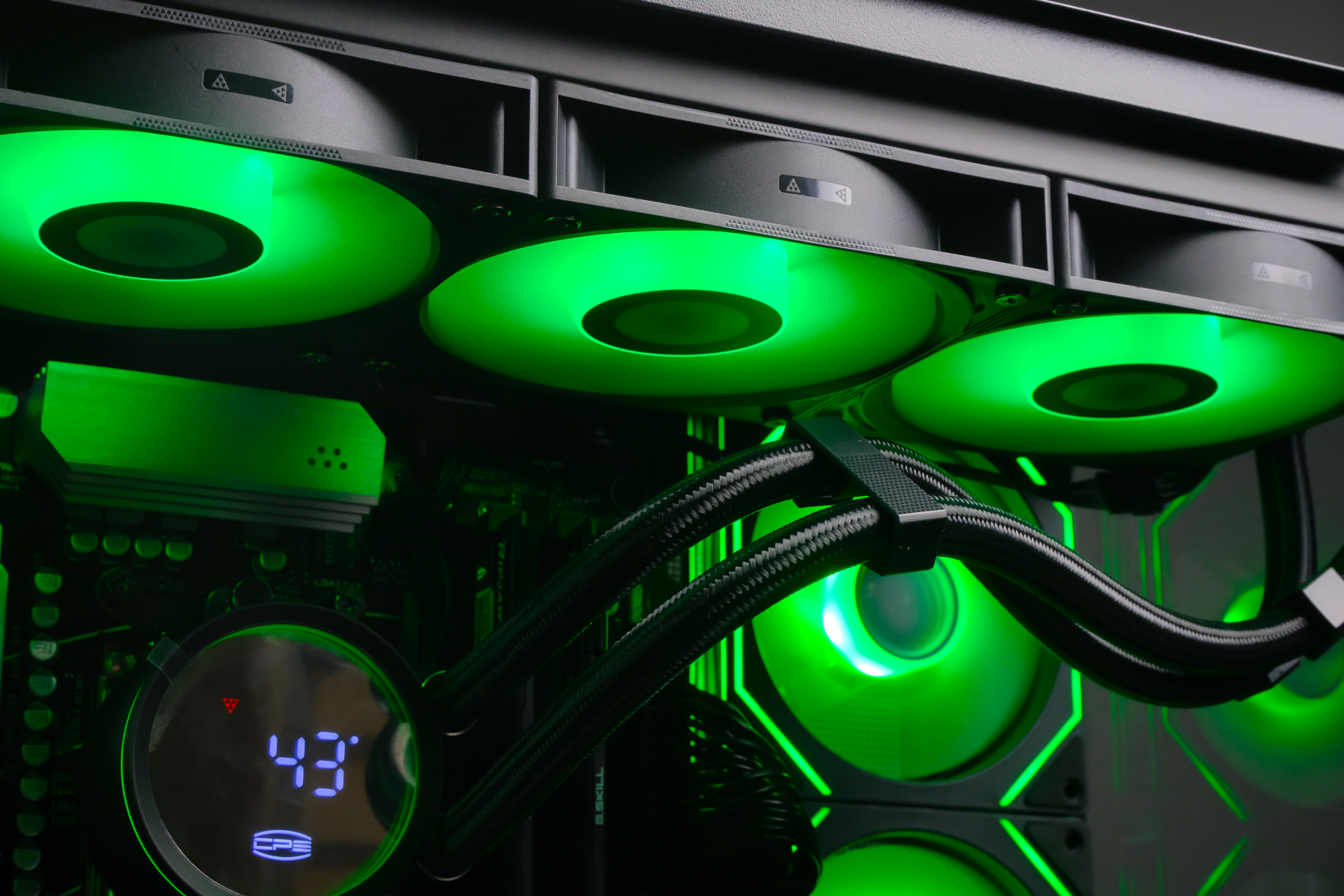 Купить игровой компьютер intel core i7 13700kf, amd rx 9070 xt 16gb