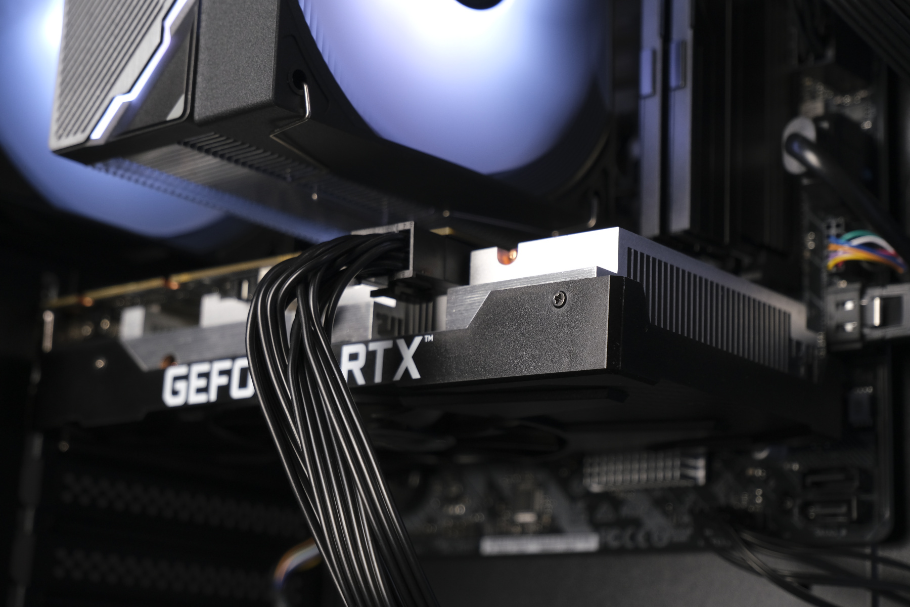 Купить intel core i3 12100f, rtx 3050, ddr4 16gb,480gb