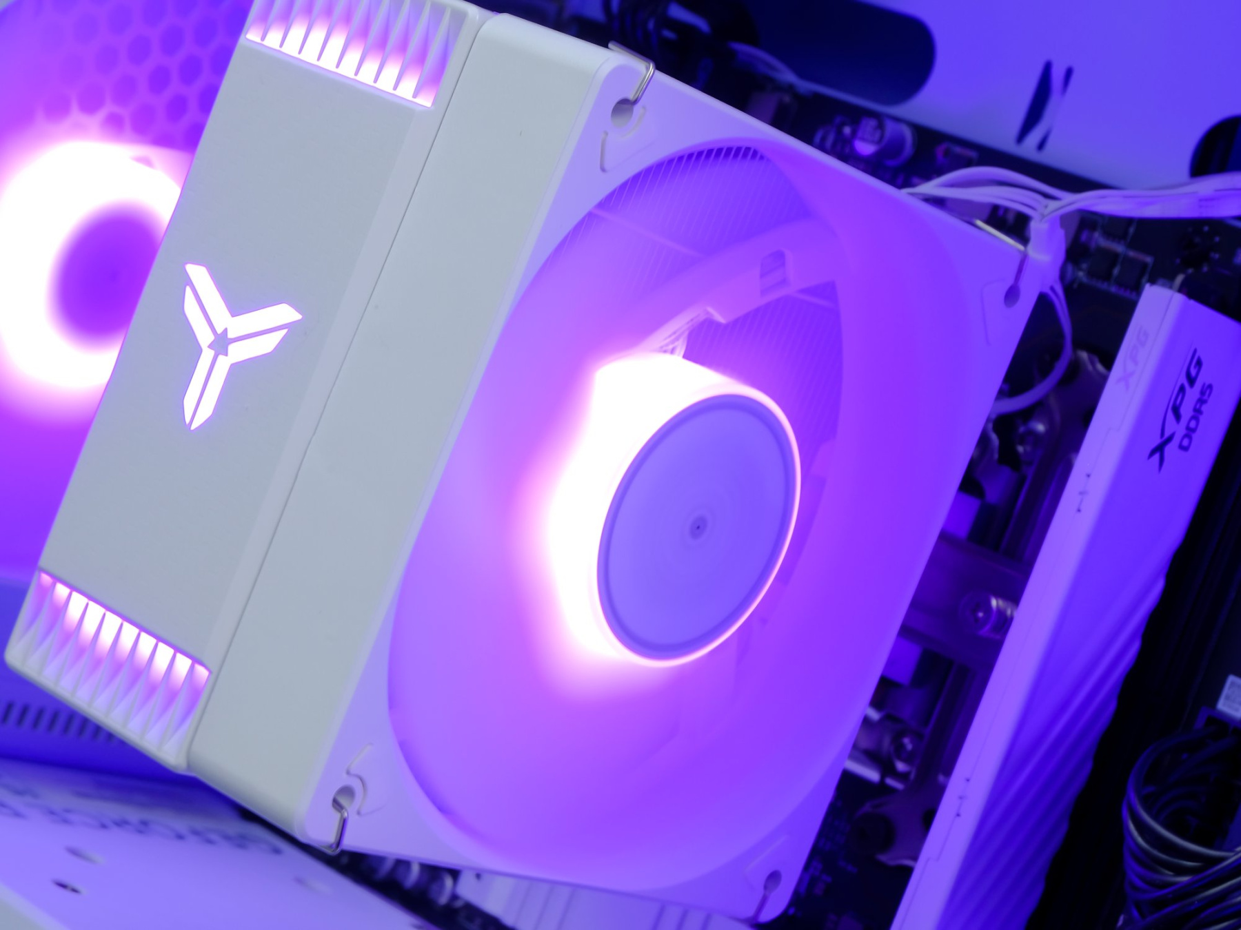 Купить игровой компьютер amd ryzen 5 7500f, amd rx 9070 16gb