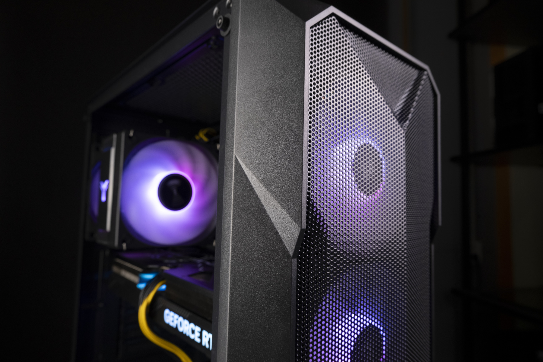 Купить игровой компьютер ryzen 5 5500, nvidia geforce rtx 5060 ti 8gb