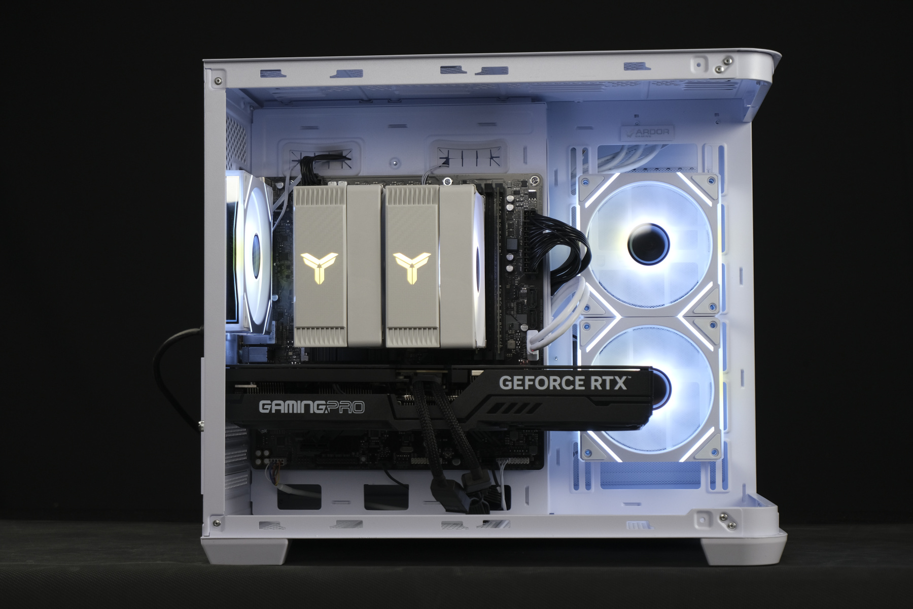 Купить  intel core i5-14600kf, rtx 5070ti, 32gb, 1000gb, 1000gb