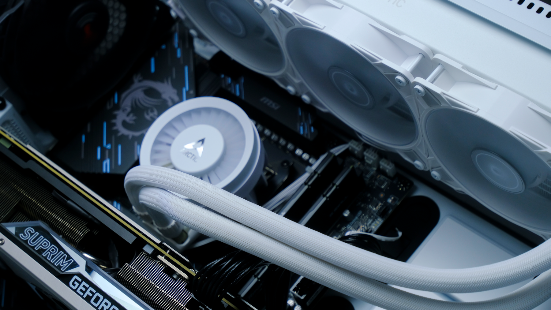 Купить игровой компьютер intel core i7 14700kf, amd rx 9070 xt 16gb