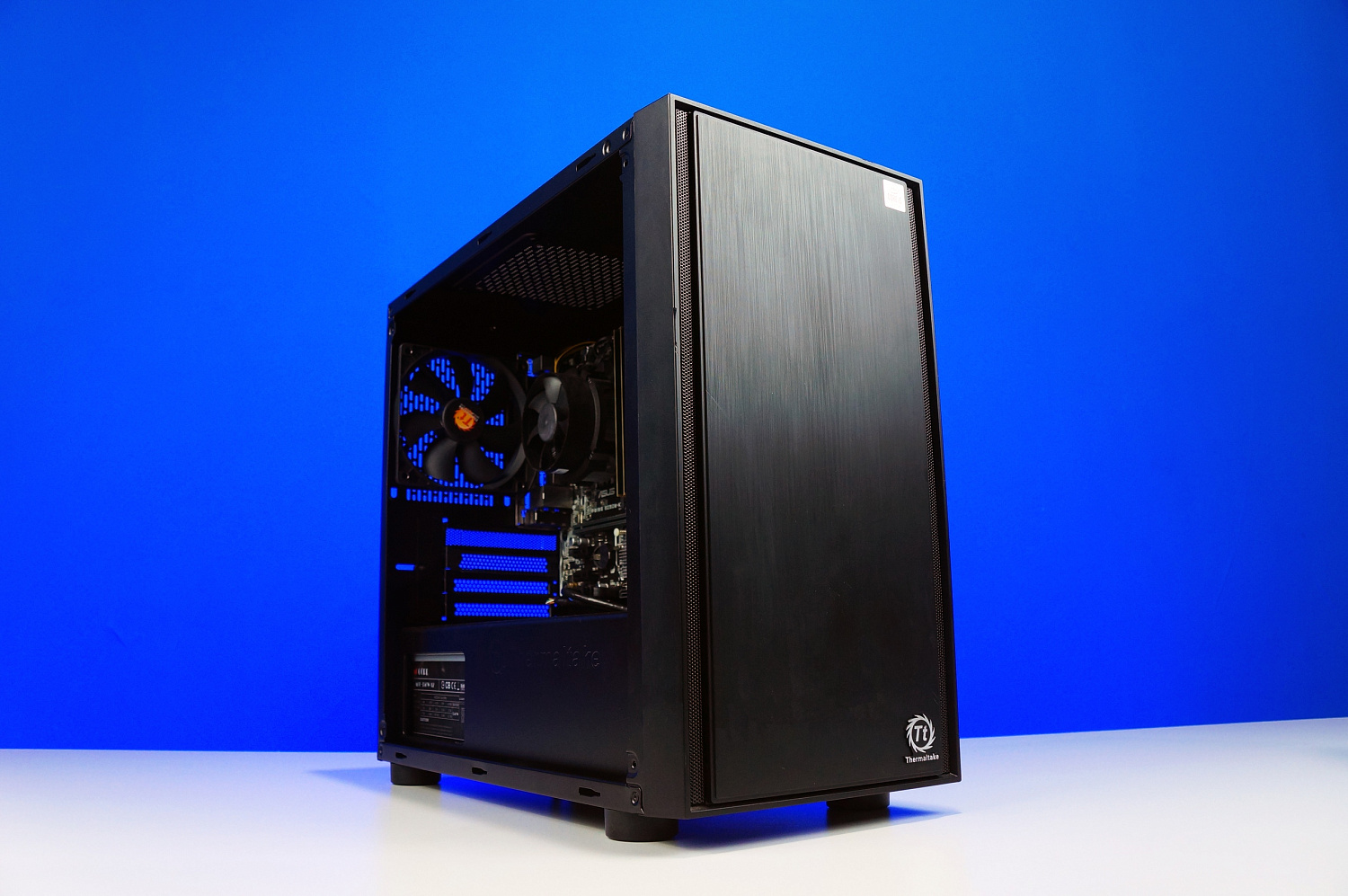 Компьютер Intel Core i3 7100, Intel HD Graphics 630