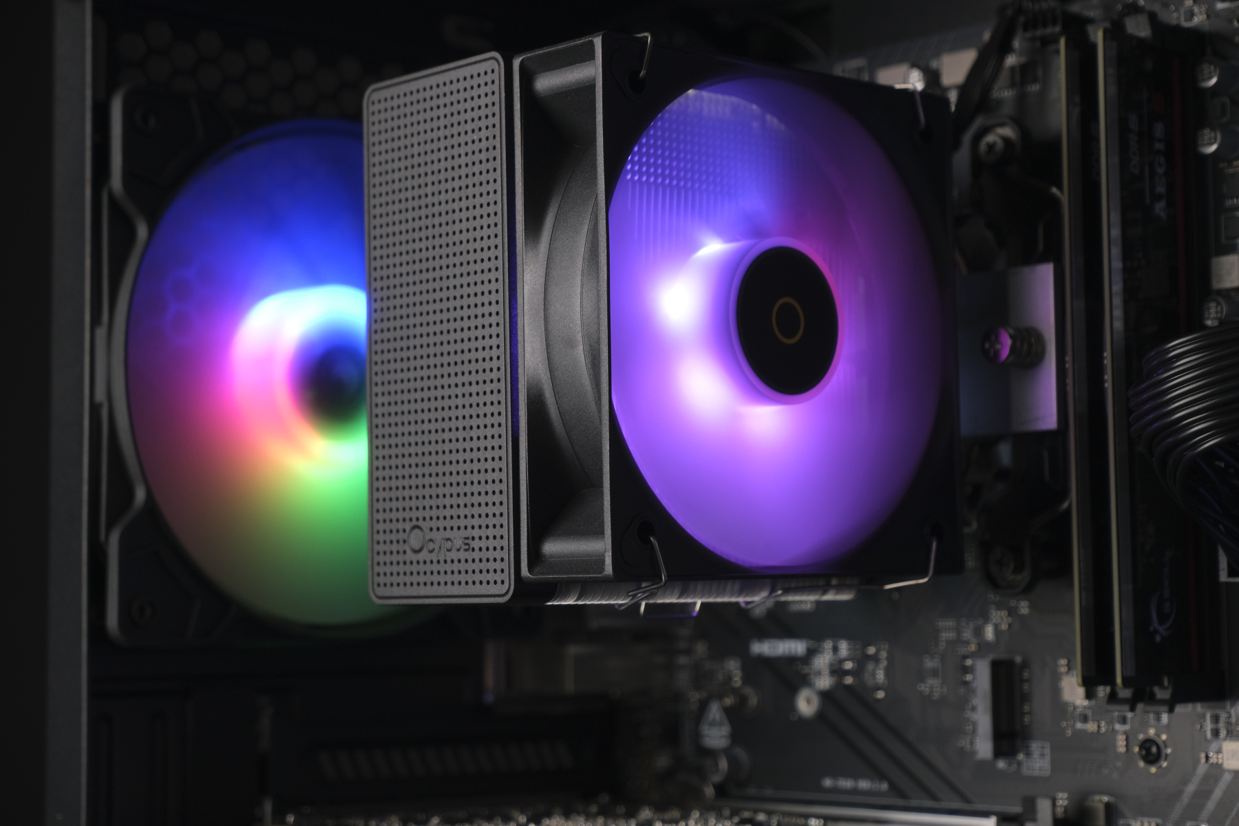 Купить системный блок amd ryzen 5 7500f, rtx 5050 8gb, ddr5 32gb, ssd 1000gb