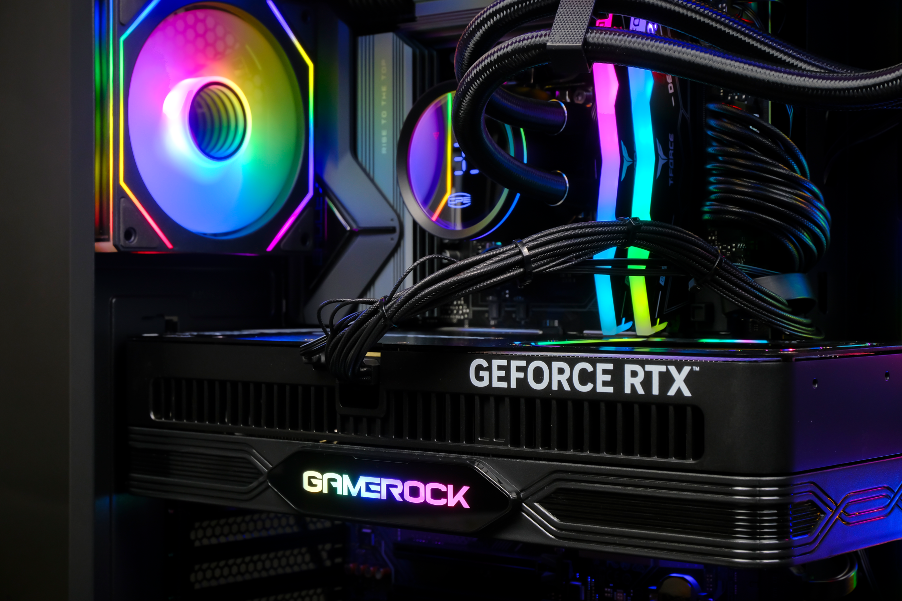 Купить игровой компьютер amd ryzen 9 9950x3d, amd rx 9070 xt 16gb