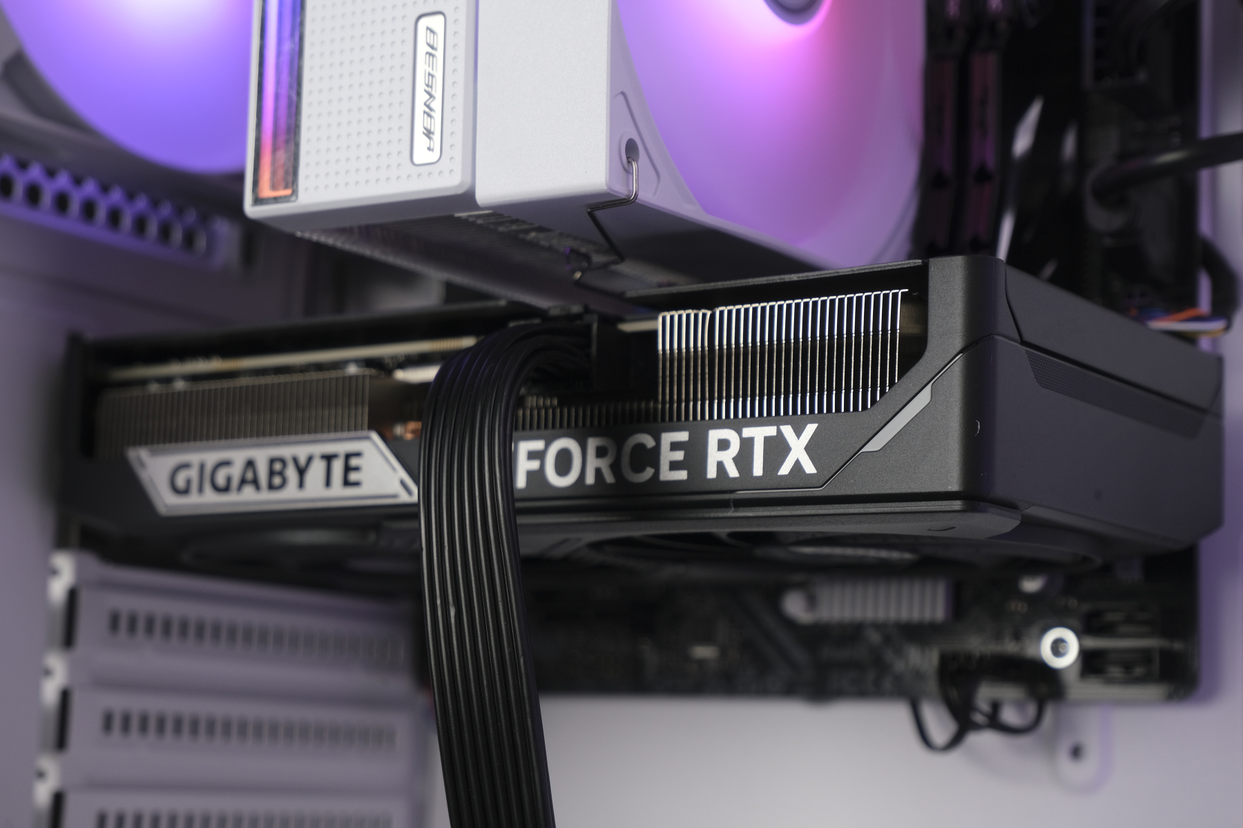 Купить intel core i5-12400f,  rtx 5060 ti, 32gb ddr4, 1024gb