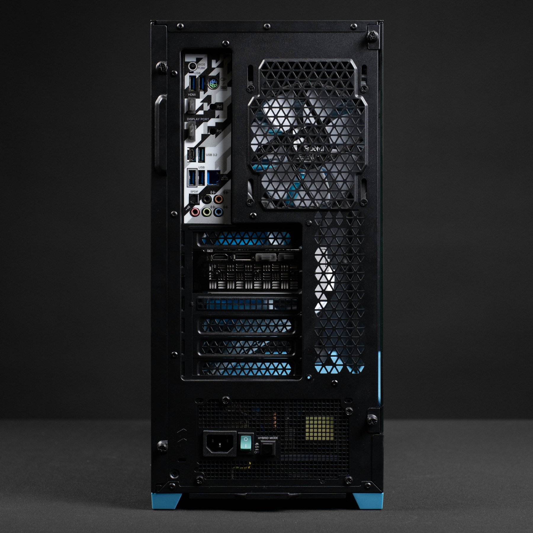 Купить игровой компьютер amd ryzen 7 9700x, nvidia geforce rtx 5090 32gb