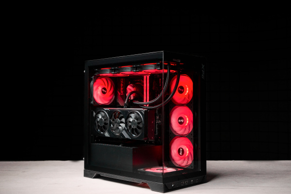 Купить игровой компьютер powered by xpg xtreme darkstorm (intel core i5 14600kf, rtx 4070 super gaming oc, 2 tб ssd m.2, ddr5 32gb)