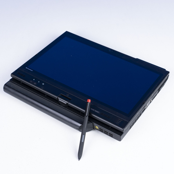 Ноутбук Lenovo THINKPAD X230 Tablet (i5-3320m, 4GB, HDD 320GB, WIN7) + мышка +
