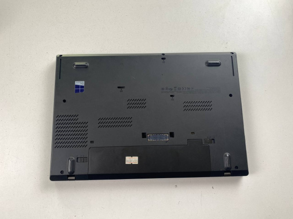 Ноутбук Lenovo T440 i5 4300u, ram 8gb, ssd 120gb, 1600x900, win 10, тачскрин +