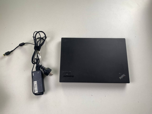 Ноутбук Lenovo T440 i5 4300u, ram 8gb, ssd 120gb, 1600x900, win 10, тачскрин +