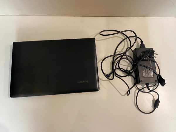 Ноутбук Lenovo Y500 i5 3230m, gt 750m, ram 8gb, hdd 1000gb, win 10 +